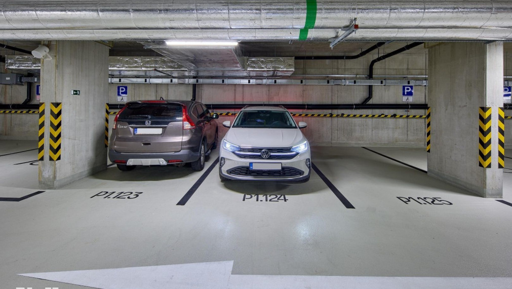 Neibrs | PRENÁJOM | Garážové státie ZWIRN 3