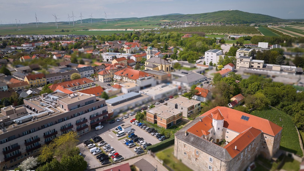 Neibrs | Exkluzívne na predaj novostavba 5i rodinný dom 202m2,  v srdci obce so záhradou a garážou, Kittsee, Rakúsko, cena od 390000EUR