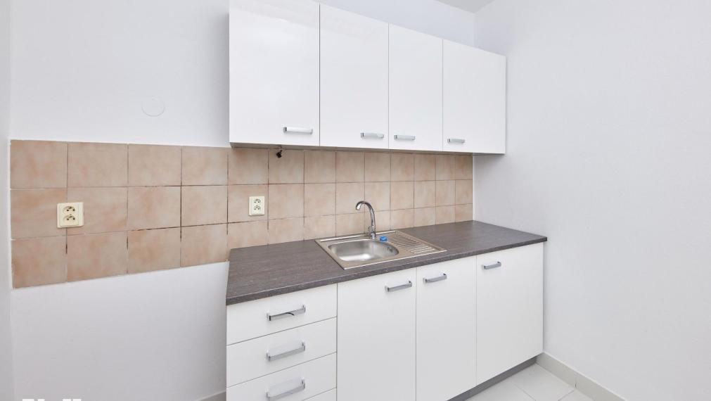 Neibrs | Na prenájom kancelária v krásnej historickej budove, 155m2, 1p., Laurinská, Staré Mesto, Bratislava I
