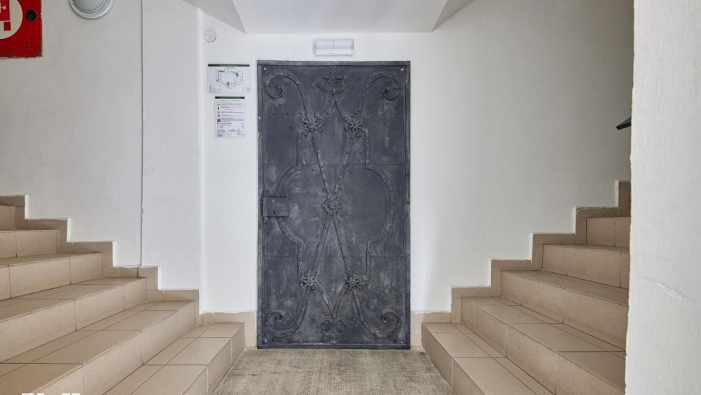 Neibrs | Na prenájom kancelária v krásnej historickej budove, 155m2, 1p., Laurinská, Staré Mesto, Bratislava I