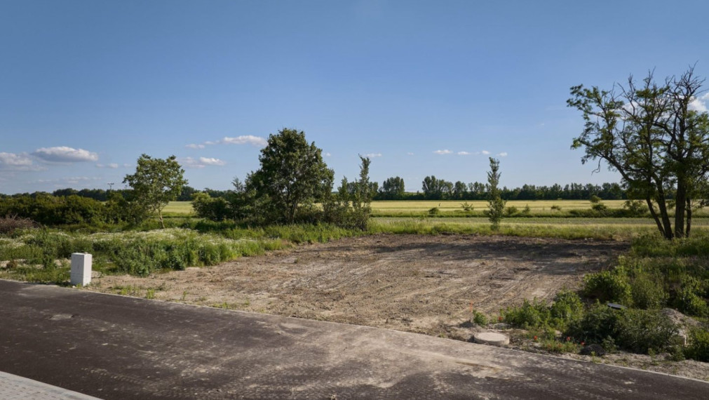 Neibrs | Investičný pozemok s právoplatným SP na Rodinný dvojdom s dvomi bytovými jednotkami, 505 m2