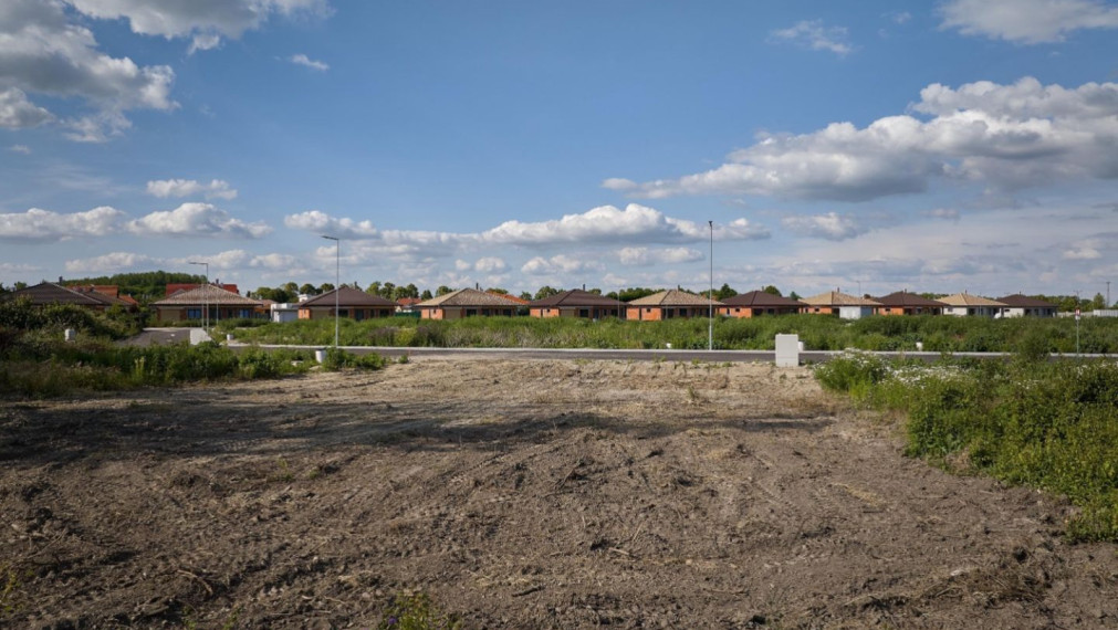 Neibrs | Investičný pozemok s právoplatným SP na Rodinný dvojdom s dvomi bytovými jednotkami, 505 m2