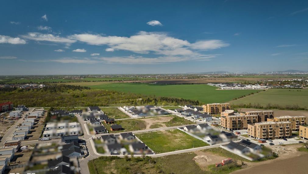 Neibrs | Stavebné pozemky v Miloslavove - ideálne miesto pre Váš rodinný dom