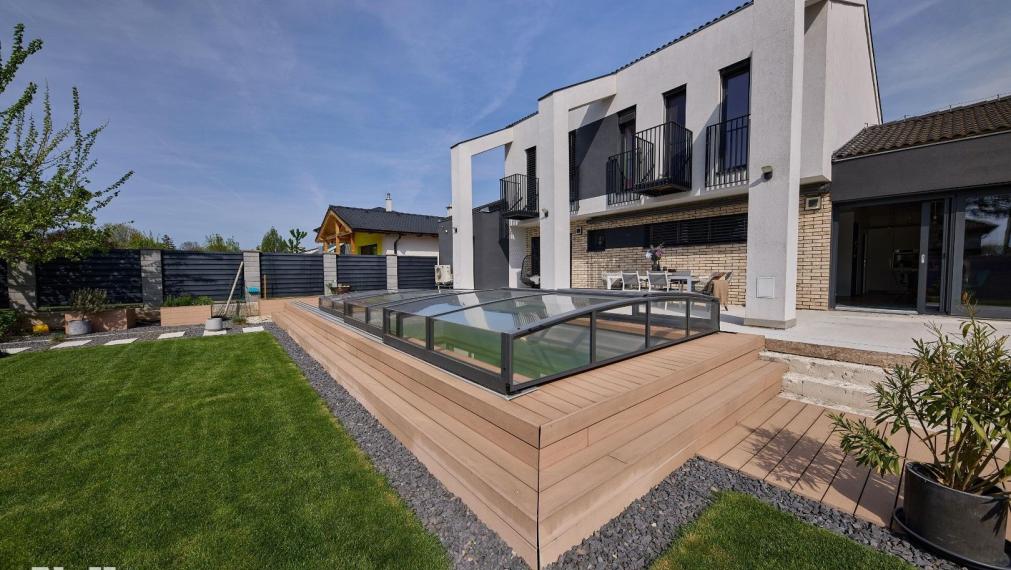 Neibrs | Krásny 5izb. dom, priestranný, krb, vonkajší bazén, krásna záhrada