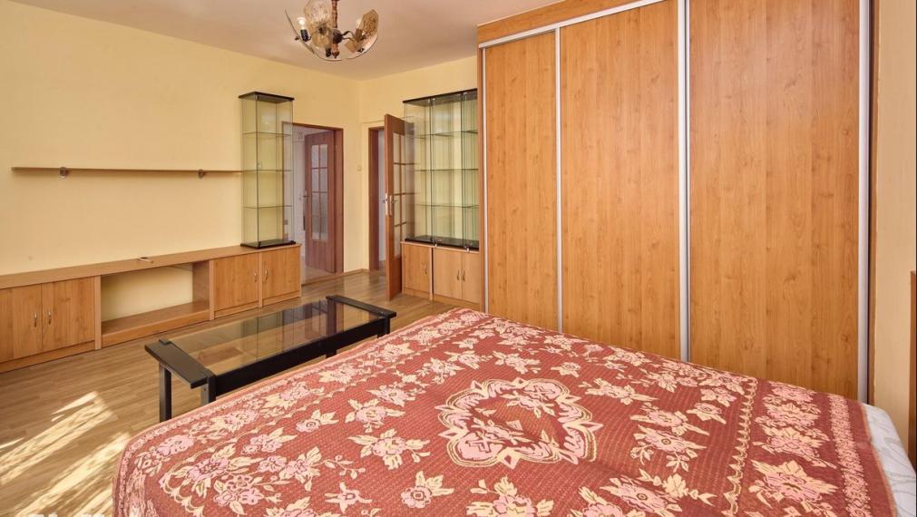 Neibrs | REZERVOVANÝ -  5 izbový RD  s garážou, dielňou, letnou kuchyňou, výbehom pre zvieratá, 1269 m2 pozemok