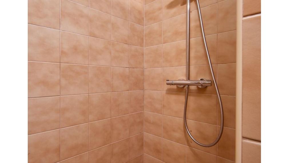 Neibrs | Exkluzívne na predaj luxusná vila s wellness, fitness, záhradou, bazénom, garážou, Chladná ul., Rača, Bartislava III