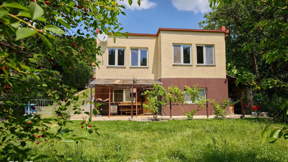 Neibrs | Devínska cesta | RD s možnosťou nadstavby, pozemky spolu 1288 m2