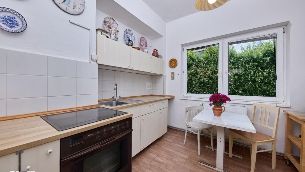 Neibrs | Devínska cesta | RD s možnosťou nadstavby, pozemky spolu 1288 m2