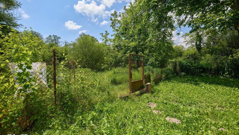 Neibrs | Devínska cesta | RD s možnosťou nadstavby, pozemky spolu 1288 m2