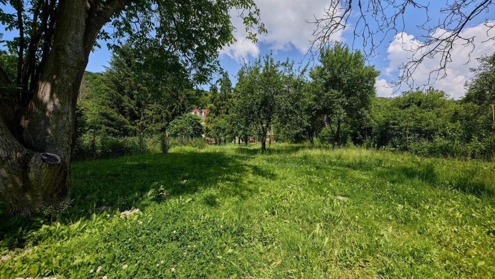 Neibrs | Devínska cesta | RD s možnosťou nadstavby, pozemky spolu 1288 m2