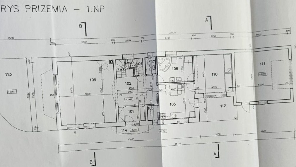 Neibrs | Predaj 6 izb. RD s garážou a vínnou pivničkou na pozemku 2775 m2