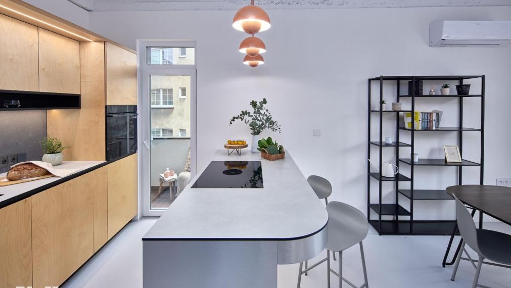 Neibrs | Štýlový, priestranný 2 izb byt so šatníkom, veľkou spálňou a kvalitným prevedením, Justičná ul.