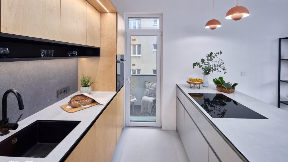 Neibrs | Štýlový, priestranný 2 izb byt so šatníkom, veľkou spálňou a kvalitným prevedením, Justičná ul.