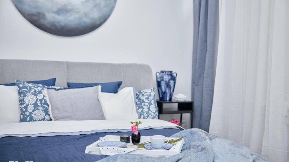 Neibrs | predaj (2) izbový byt s balkónom (kompletne zariadený) v zrekonštruovanej historickej budove na Palisádach v Bratislave