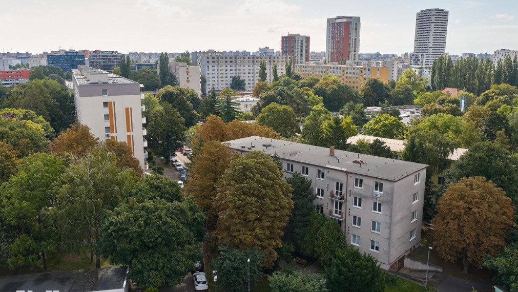 Neibrs | 2 izb. byt s balkónom v TEHLE, Očovská ul., Stará Petržalka