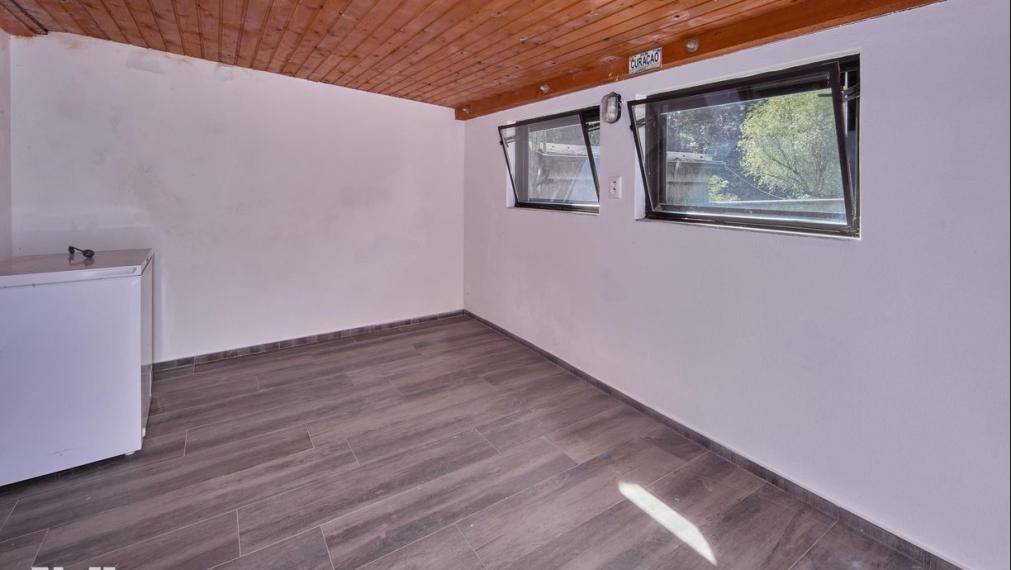 Neibrs | Exkluzívne na krátkodobý/ dlhodobý prenájom zariadený 3i rodinný dom, 90m2 s parkovaním, záhradou, Devínska cesta, Bratislava IV