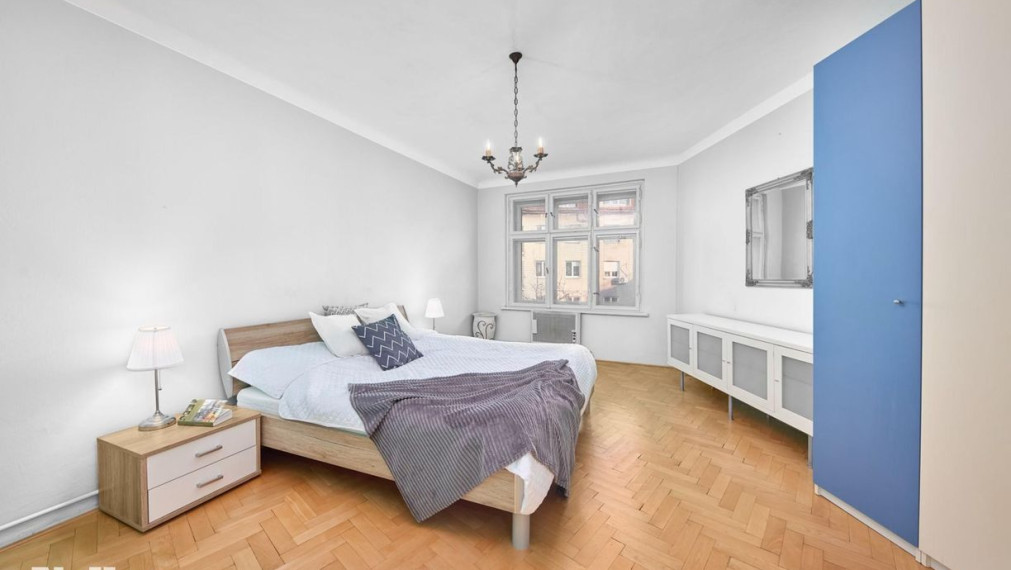 Neibrs | Centrum mesta - 3 izb. zariadený byt, 100 m2, balkón, výťah