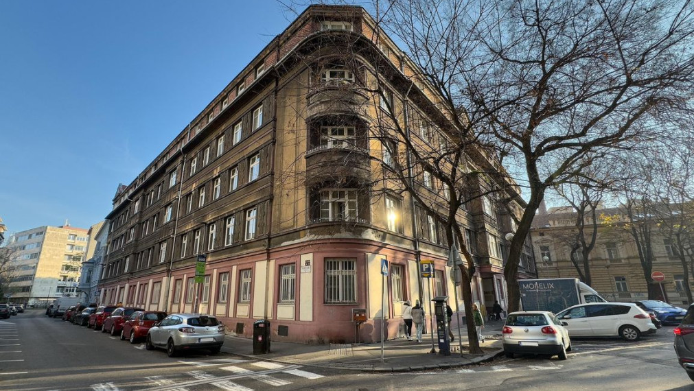 Neibrs | Centrum mesta - 3 izb. zariadený byt, 100 m2, balkón, výťah