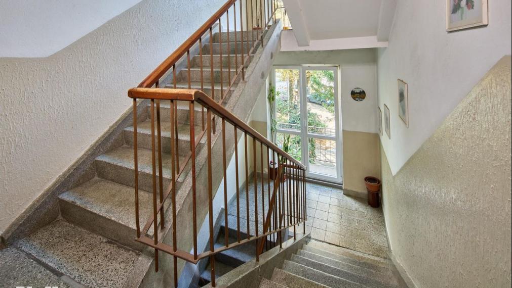 Neibrs | 2 izb. byt s balkónom v TEHLE, Očovská ul., Stará Petržalka