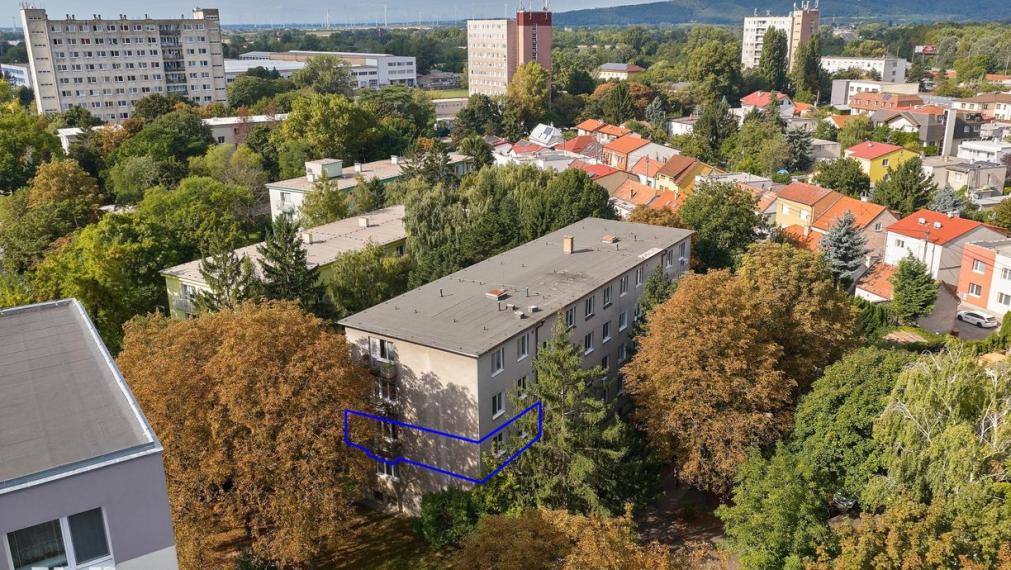 Neibrs | 2 izb. byt s balkónom v TEHLE, Očovská ul., Stará Petržalka