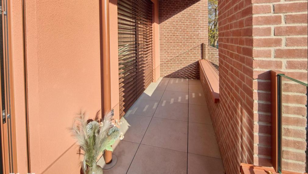 Neibrs | 2-izbový byt s veľkou loggiou, pivnicou a garážou – ZWIRN 1, Košická ulica