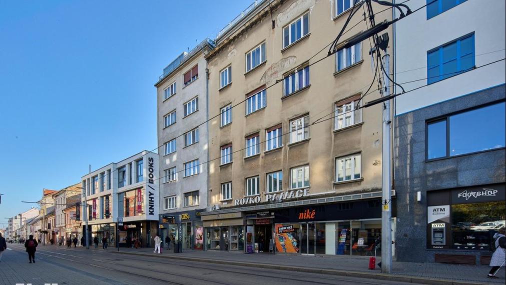 Neibrs | Na predaj 1i byt v úplnom centre s výťahom- Rojko pasáž, 40m2, Obchodná ul., Bratislava I