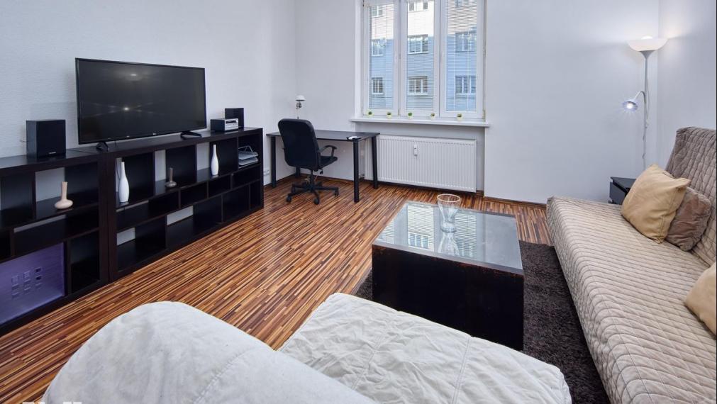 Neibrs | Na predaj 1i byt v úplnom centre s výťahom- Rojko pasáž, 40m2, Obchodná ul., Bratislava I