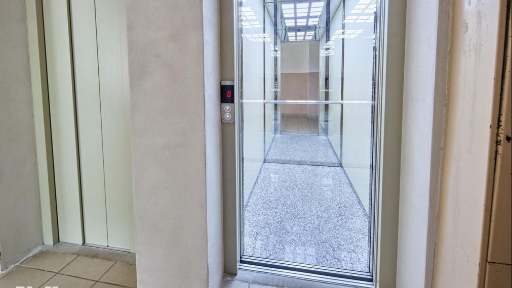 Neibrs | predaj (2) garsónka po kompletnej rekonštrukcii na Topoľčianskej ulici pri Draždiaku v bratislavskej Petržalke