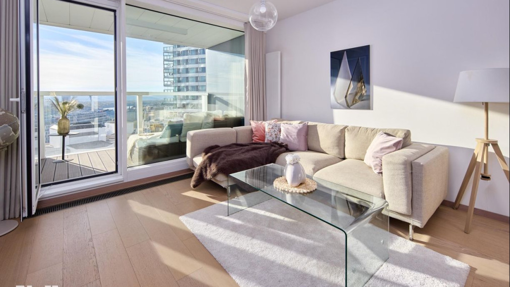 Neibrs | REZERVOVANÉ - Na prenájom moderný 2-izbový byt s výhľadom na Dunaj – PANORAMA CITY, Staré Mesto