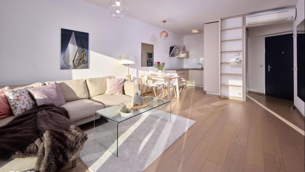 Neibrs | Na prenájom moderný 2-izbový byt s výhľadom na Dunaj – PANORAMA CITY, Staré Mesto