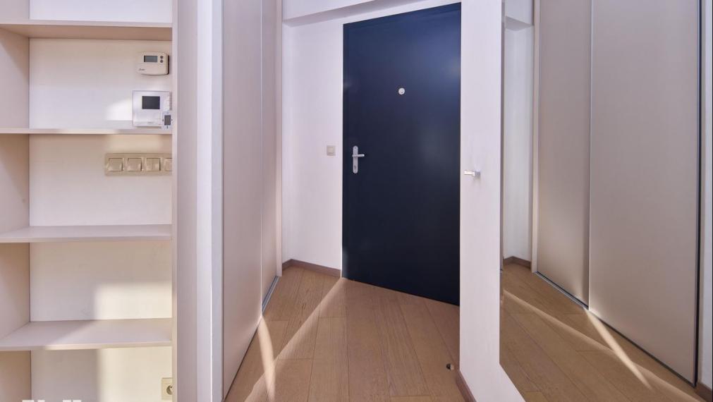 Neibrs | Na prenájom moderný 2-izbový byt s výhľadom na Dunaj – PANORAMA CITY, Staré Mesto