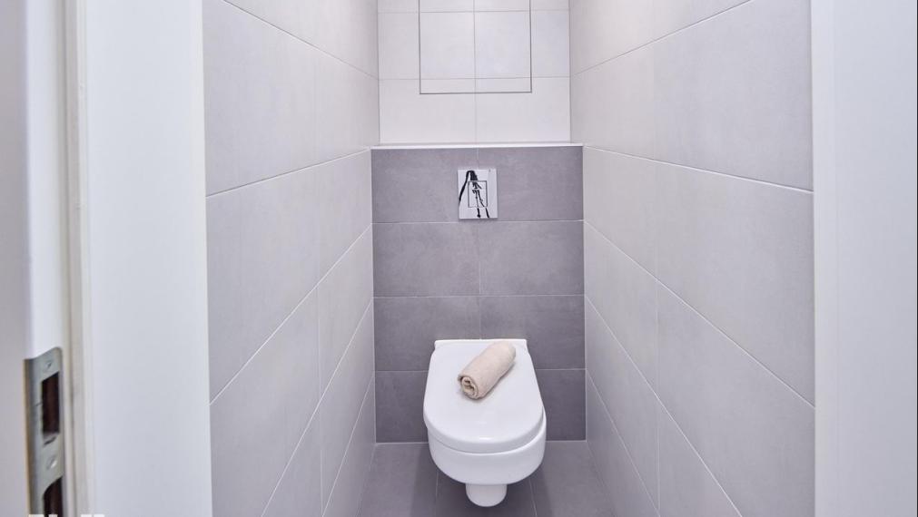 Neibrs | 3 izbový svetlý byt s balkónom (8m2) a parkovacím miestom