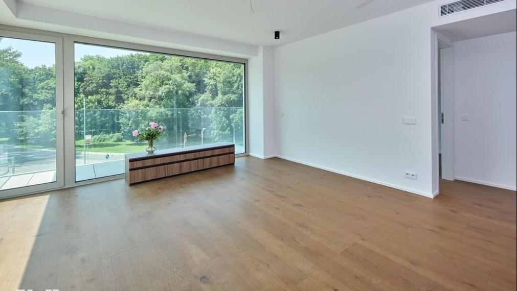 Neibrs | (4) izbový byt v prestížnom projekte LIGET – Petržalka