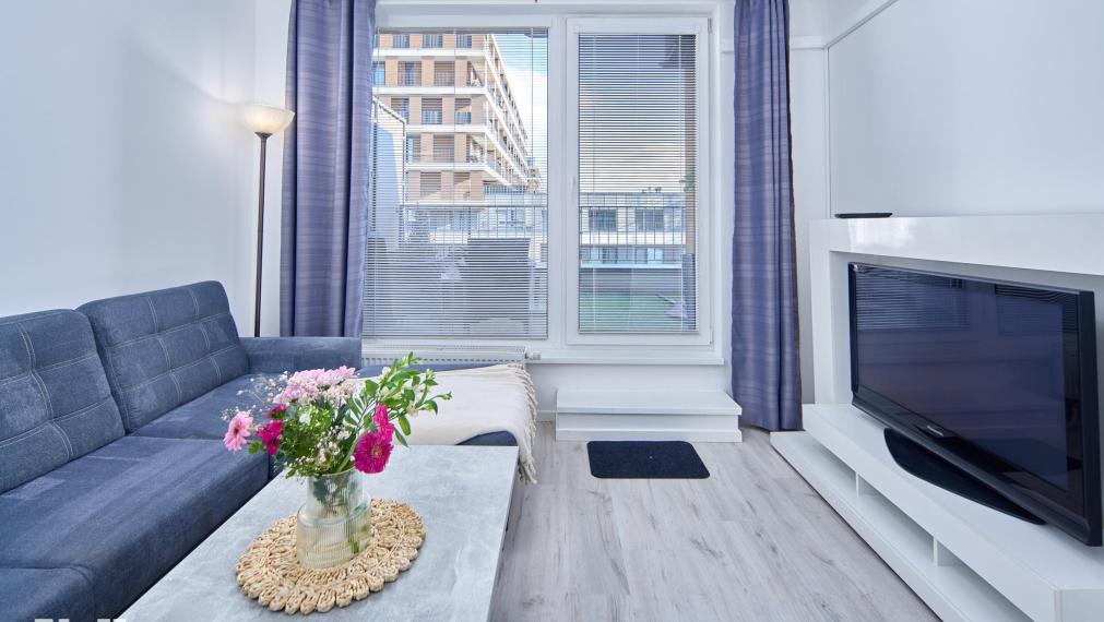 Neibrs | (2) izbový byt na prenájom s terasou a garážovým parkovacím miestom, Slnečnice - Petržalka