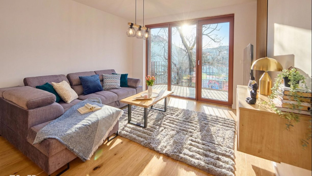 Neibrs | REZERVOVANÉ- Nový zariadený 2 izb.byt, balkón, stropné chladenie, voľný IHNEĎ