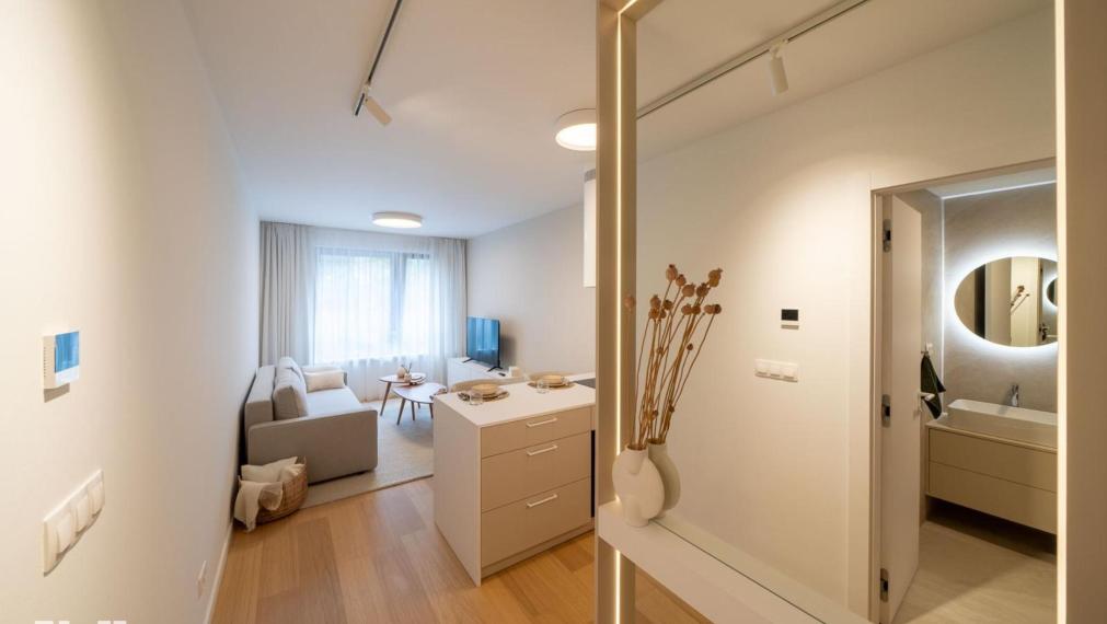 Neibrs | Nový zariadený útulný 1izb byt - garsónka,výťah, novostavba