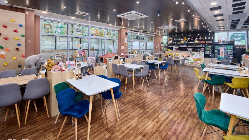 Neibrs | Odstúpenie zabehnutej gastro prevádzky - Pizzeria s reštauráciou a detským interiérovým ihriskom