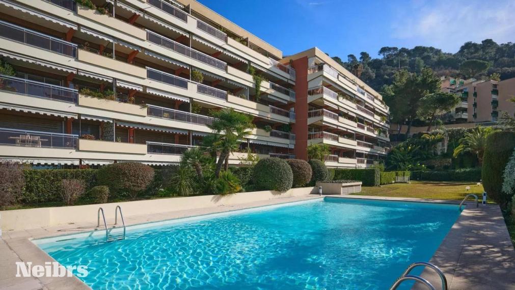 Neibrs | Na predaj krásny 5i byt , 164m2, 2x garáž, 2x kobka, bazén,prestížna lokalita 5min od mora, Nice, Francúzsko 