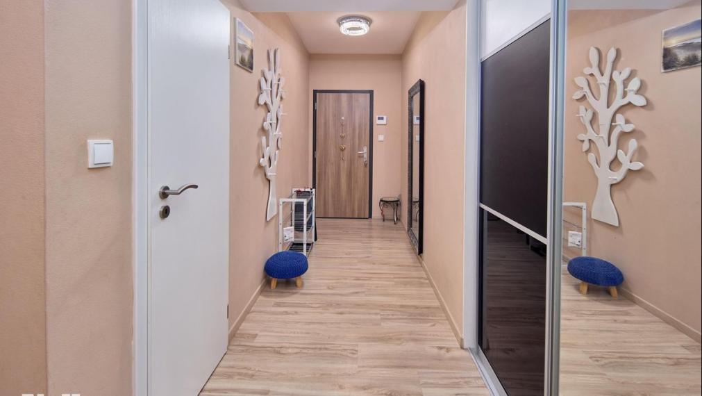 Neibrs | REZERVOVANÉ (5) izbový zariadený byt pri Draždiaku v novostavbe v bratislavskej Petržalke