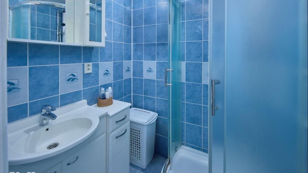 Neibrs | predaj (4) izbový veľkometrážny byt v obci Hodruša - Hámre okres Žarnovica