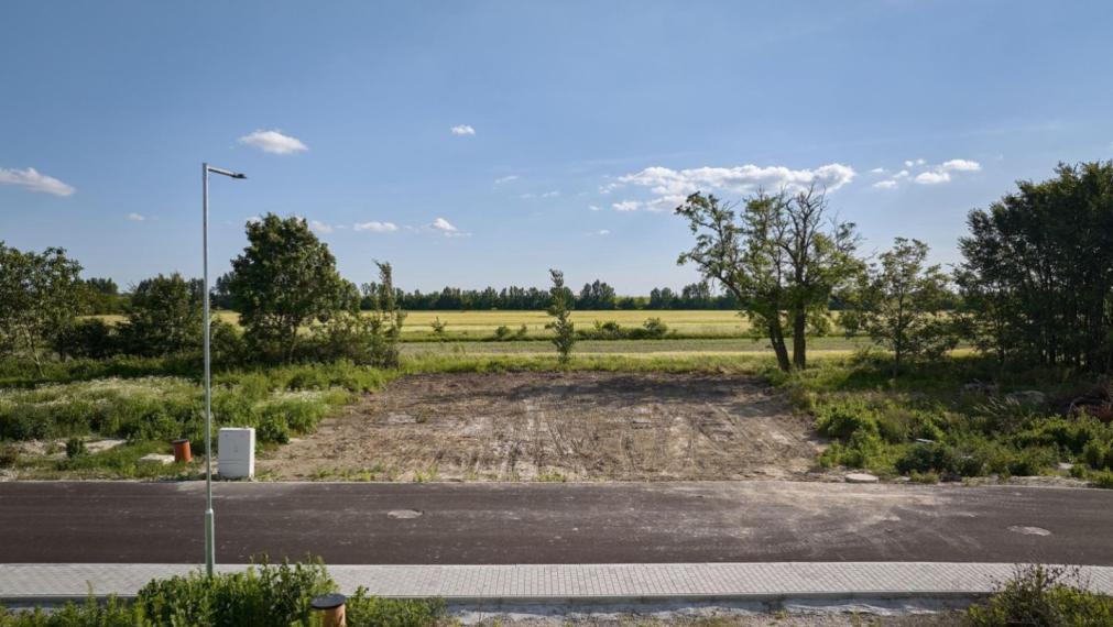 Neibrs | Investičný pozemok s právoplatným SP na Rodinný dvojdom s dvomi bytovými jednotkami, 505 m2