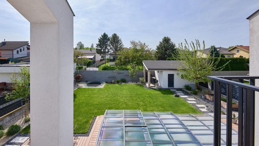 Neibrs | Krásny 5izb. dom, priestranný, krb, vonkajší bazén, krásna záhrada