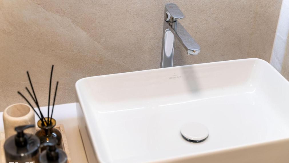 Neibrs | 1 izbový byt - garsónka, zariadená, nová, novostavba, výťah, tichý dvor