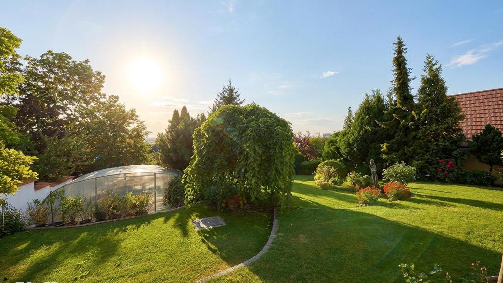 Neibrs | Exkluzívne na predaj luxusná vila s wellness, fitness, záhradou, bazénom, garážou, Chladná ul., Rača, Bartislava III