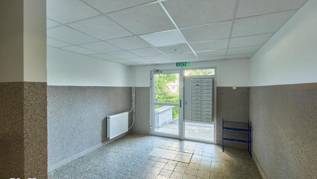 Neibrs | 4 izb. byt s loggiou na Nejedlého ul. v Dúbravke