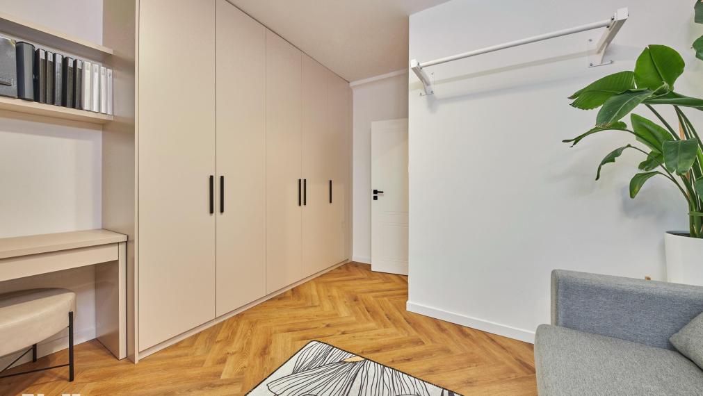 Neibrs | Dizajnový 3 izb. byt s 2 loggiami a balkónom, Martinčekova ul. Ružinov