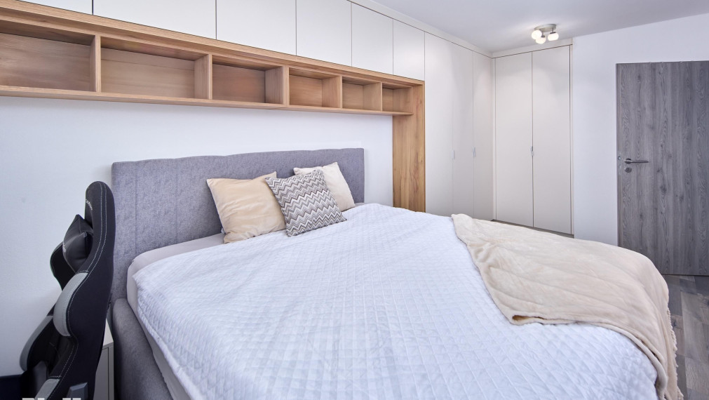 Neibrs | 3 izbový byt s balkónom (10m²) a garážovým parkovacím miestom v projekte Matadorka