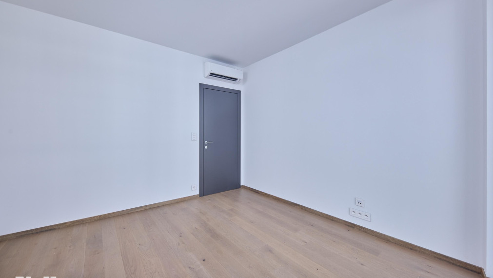 Neibrs | Eurovea Tower | 3- izbový apartmán, 2x parking + pivničná kobka