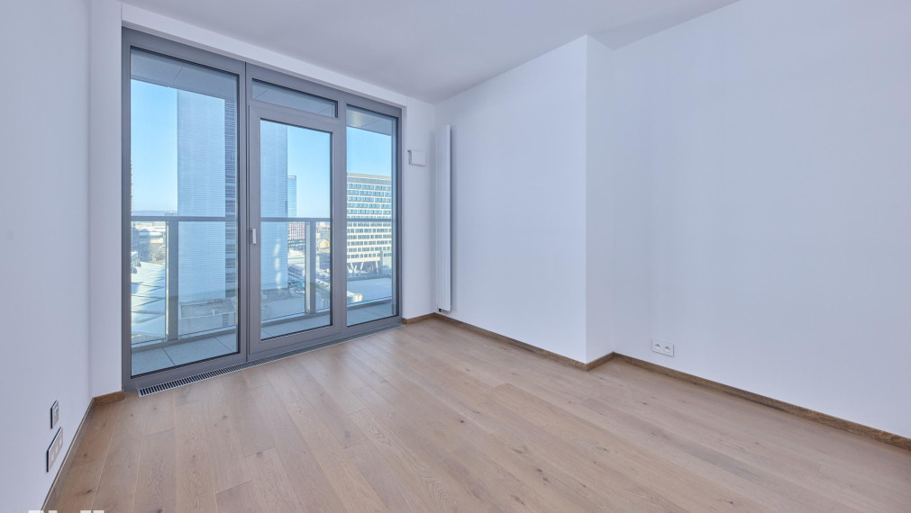 Neibrs | Eurovea Tower | 3- izbový apartmán, 2x parking + pivničná kobka