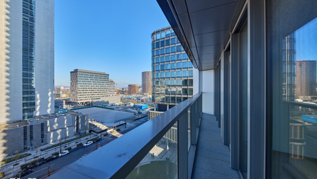 Neibrs | Eurovea Tower | 3- izbový apartmán, 2x parking + pivničná kobka